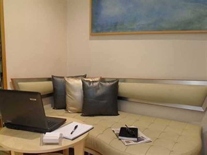 Hotel Astor ปิซา ภายนอก รูปภาพ